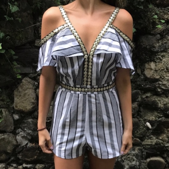 L' Atiste brand new romper - Picture 2 of 4